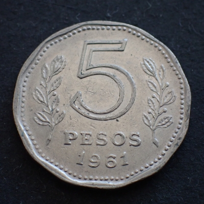 ARGENTINA 5 pesos 1961 (268a1)